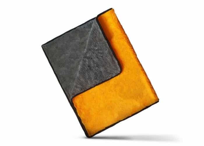 ADBL-Puffy-Towel-XL---niezwykle-puszysty-i-chłonny-ręcznik-do-osuszania-90x60cm-840gsm