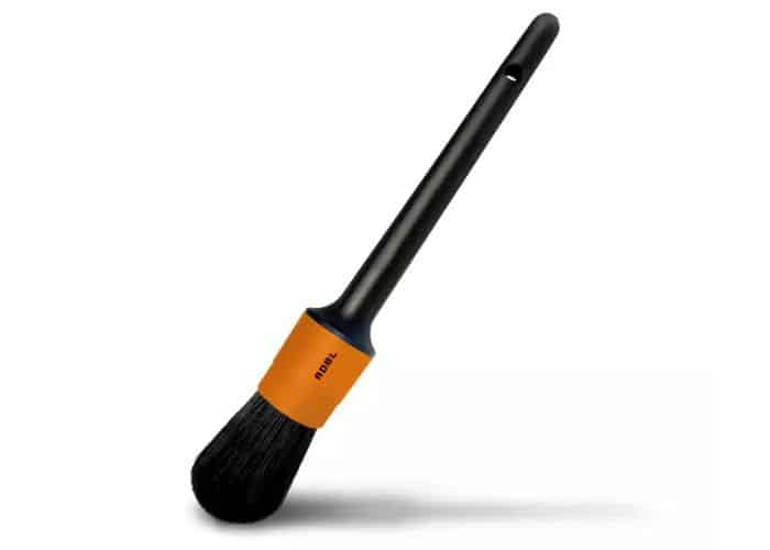 ADBL-Round-Detailing-Brush-No.-16---duży-pędzelek-detailingowy